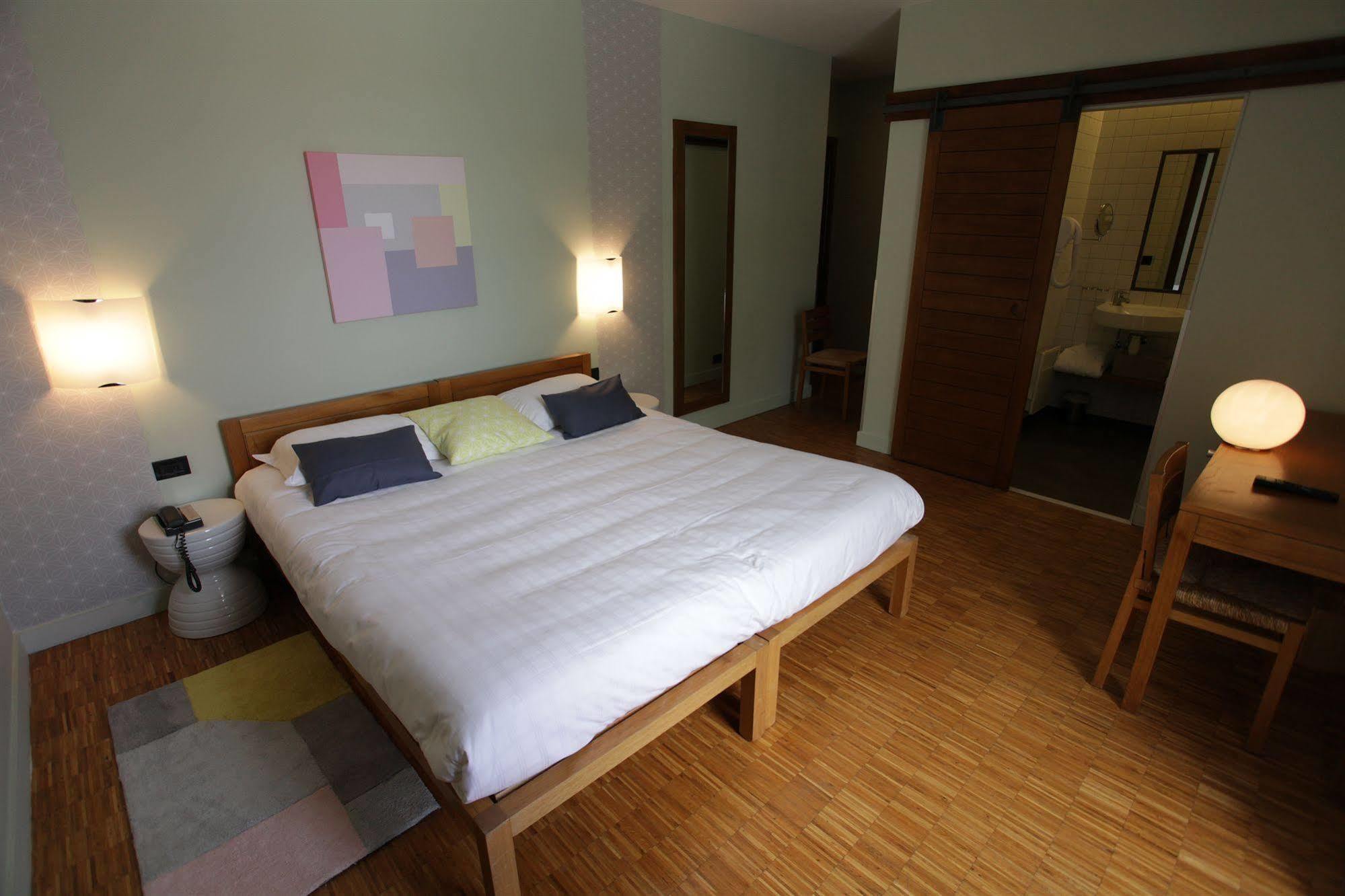 Domaine De Barres Hotel Лангон Екстериор снимка